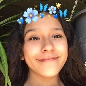 Meet your Posher, Dani